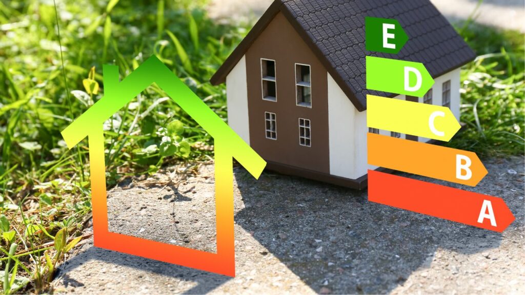 Maison avec un diagnostic de performance énergétique (DPE) – Importance de choisir un diagnostiqueur immobilier certifié pour éviter les erreurs et surcoûts.